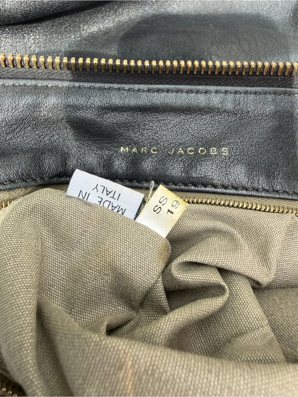 Marc Jacobs Vintage Black Leather Studded Paradise Kate Hobo Bag